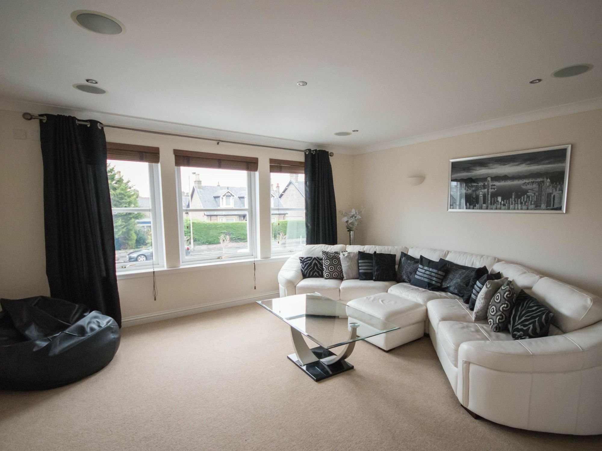 Crown Luxury Serviced Apartment Inverness Exterior foto